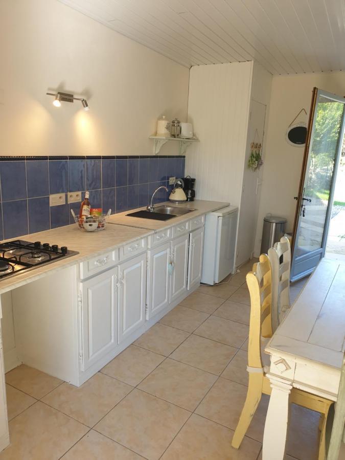 Chez Louis Gites Fumel Extérieur photo