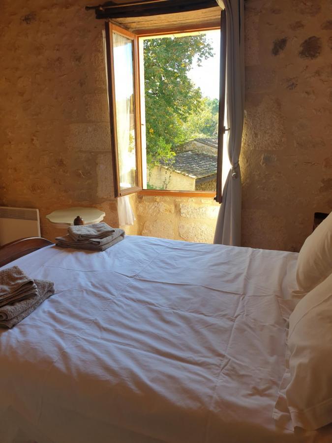 Chez Louis Gites Fumel Extérieur photo