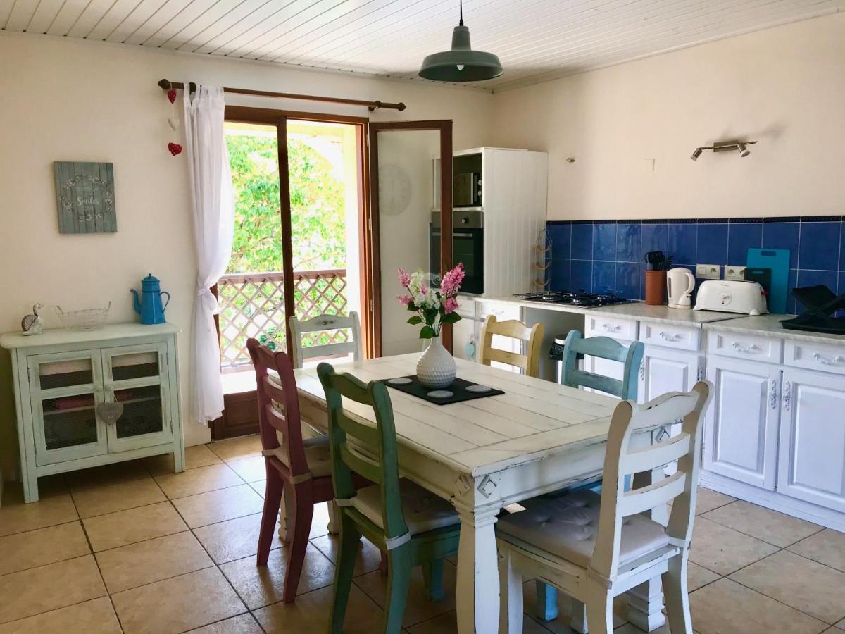 Chez Louis Gites Fumel Extérieur photo